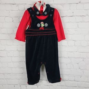 First Moments Christmas Layette. 6-9 M 4 piece Black& Red